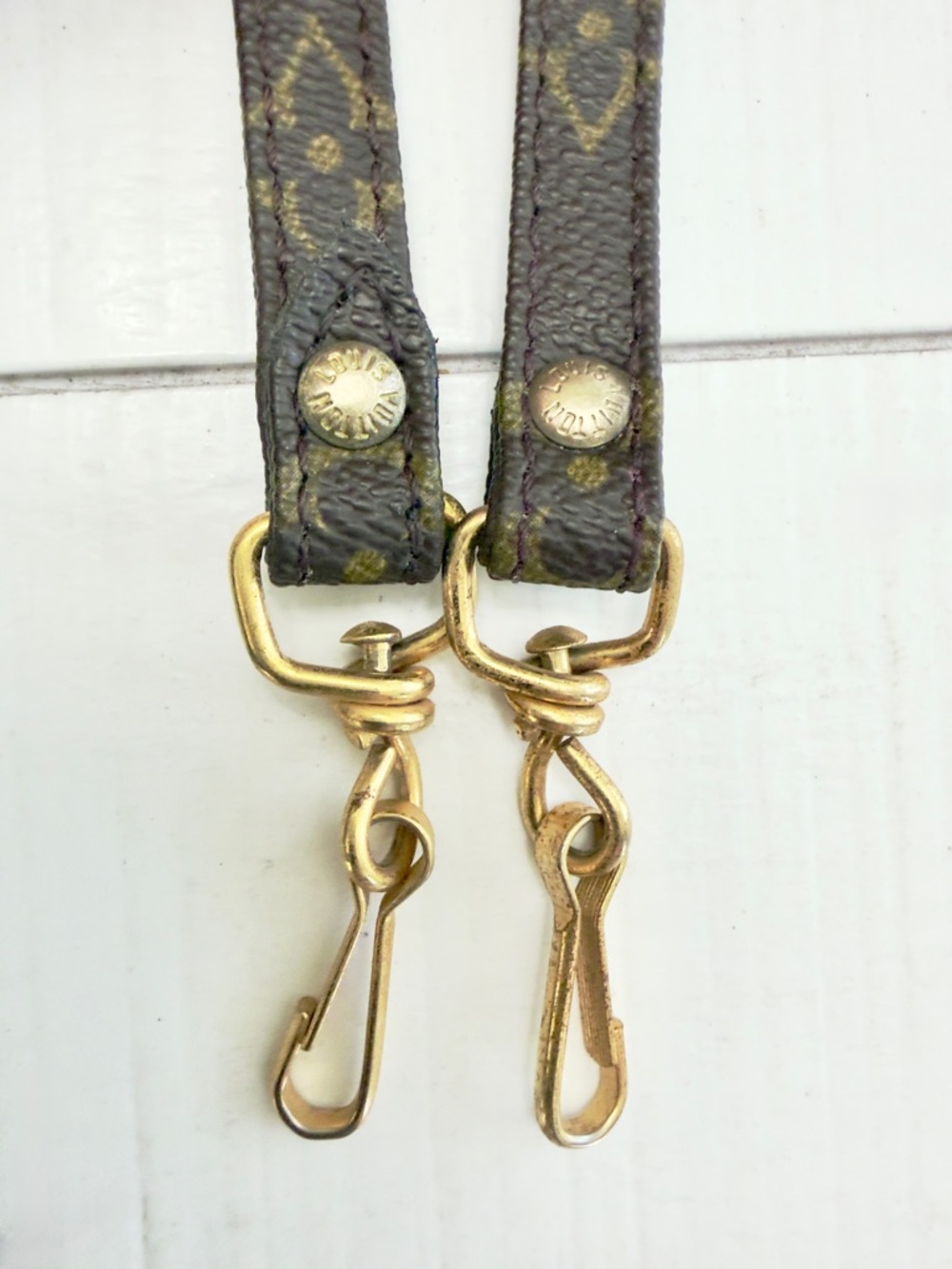 Louis Vuitton Monogram Shoulder Strap - Picture 9 of 11